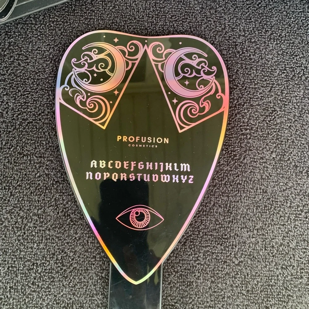 Revolution Bundle - Picture 8 of 10